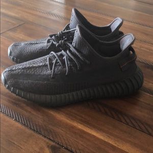 Adidas Yeezy Boost 350 V2 Black